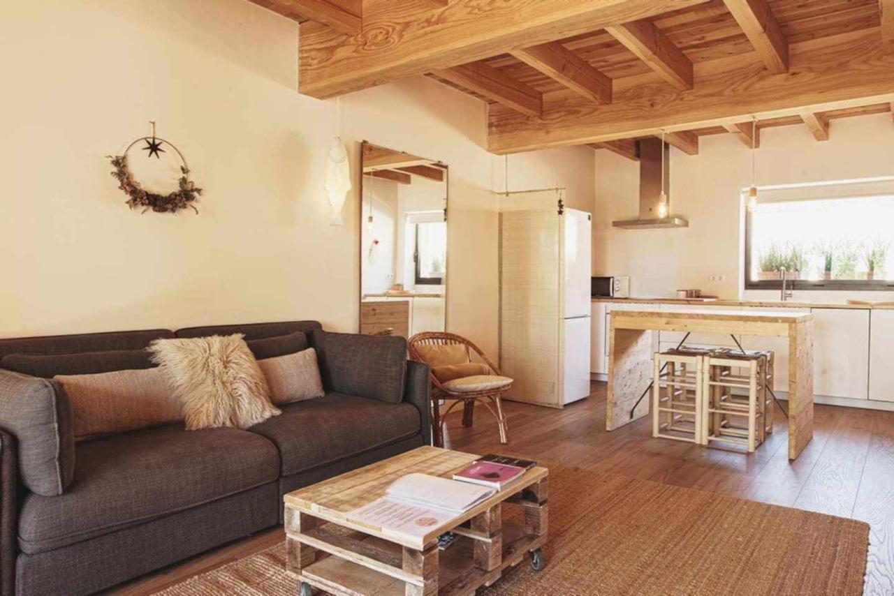 Casa Diana - B - By Lohodihomes Sant Jordi Desvalls Luaran gambar