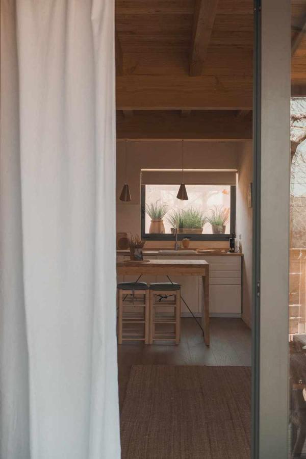 Casa Diana - B - By Lohodihomes Sant Jordi Desvalls Luaran gambar
